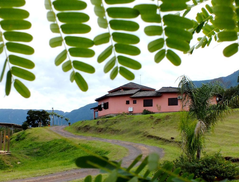 Aracema Inn